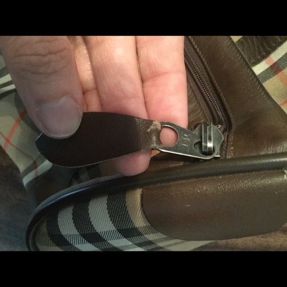 Vintage Burberrys Bag - Picture 7 of 8